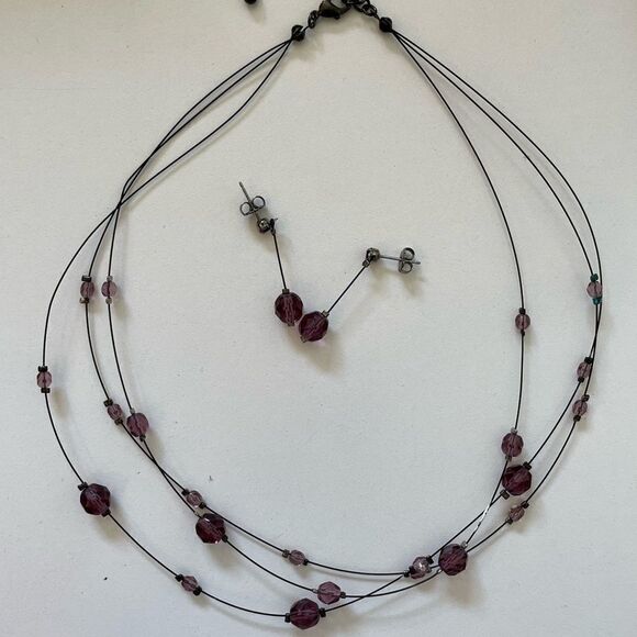 Avon Amethyst Necklace and Matching Earrings in Original Box - Picture 1 of 6